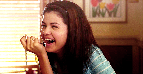 Selena gomez krabbels